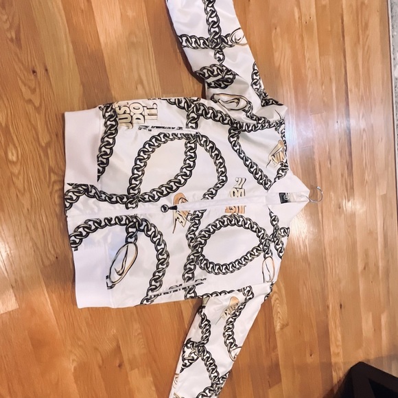 Nike NSW Bomber Synthetic Fill Jacket White NWT. Worn ones. Smoke free - Picture 2 of 6